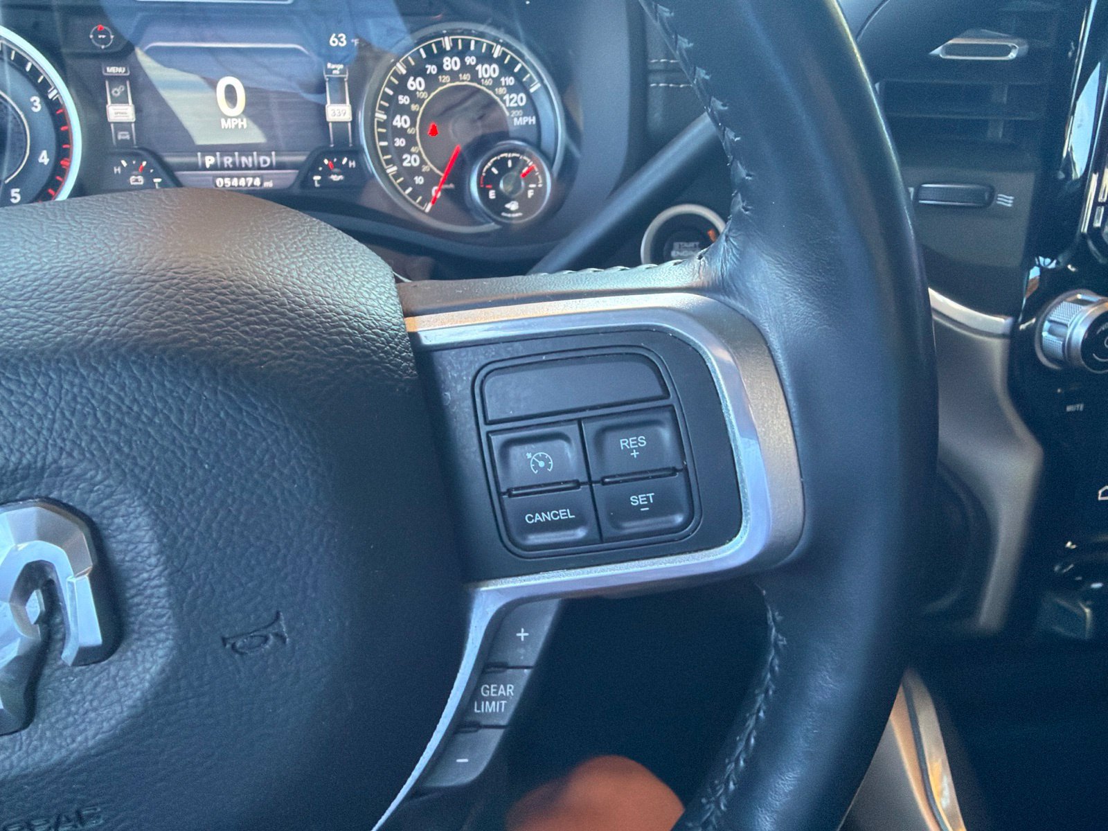 Used 2022 RAM 2500 Laramie AWD/4WD image 15