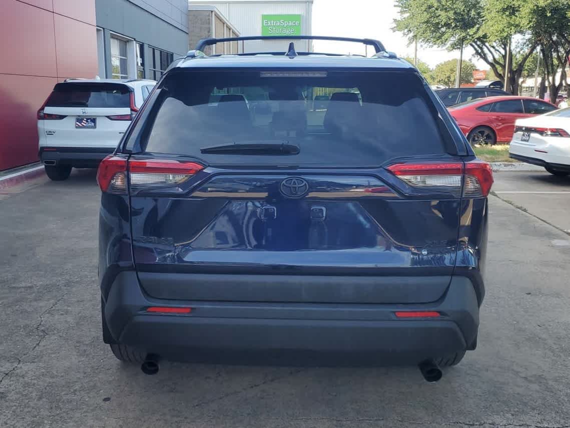 Used 2025 Toyota RAV4 XLE w/ Convenience Package AWD/4WD image 5