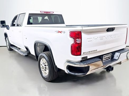 Used 2025 Chevrolet Silverado 2500 LT w/ Safety Package AWD/4WD image 6