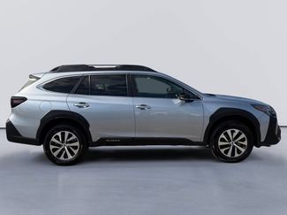 Used 2024 Subaru Outback Premium AWD/4WD video 2