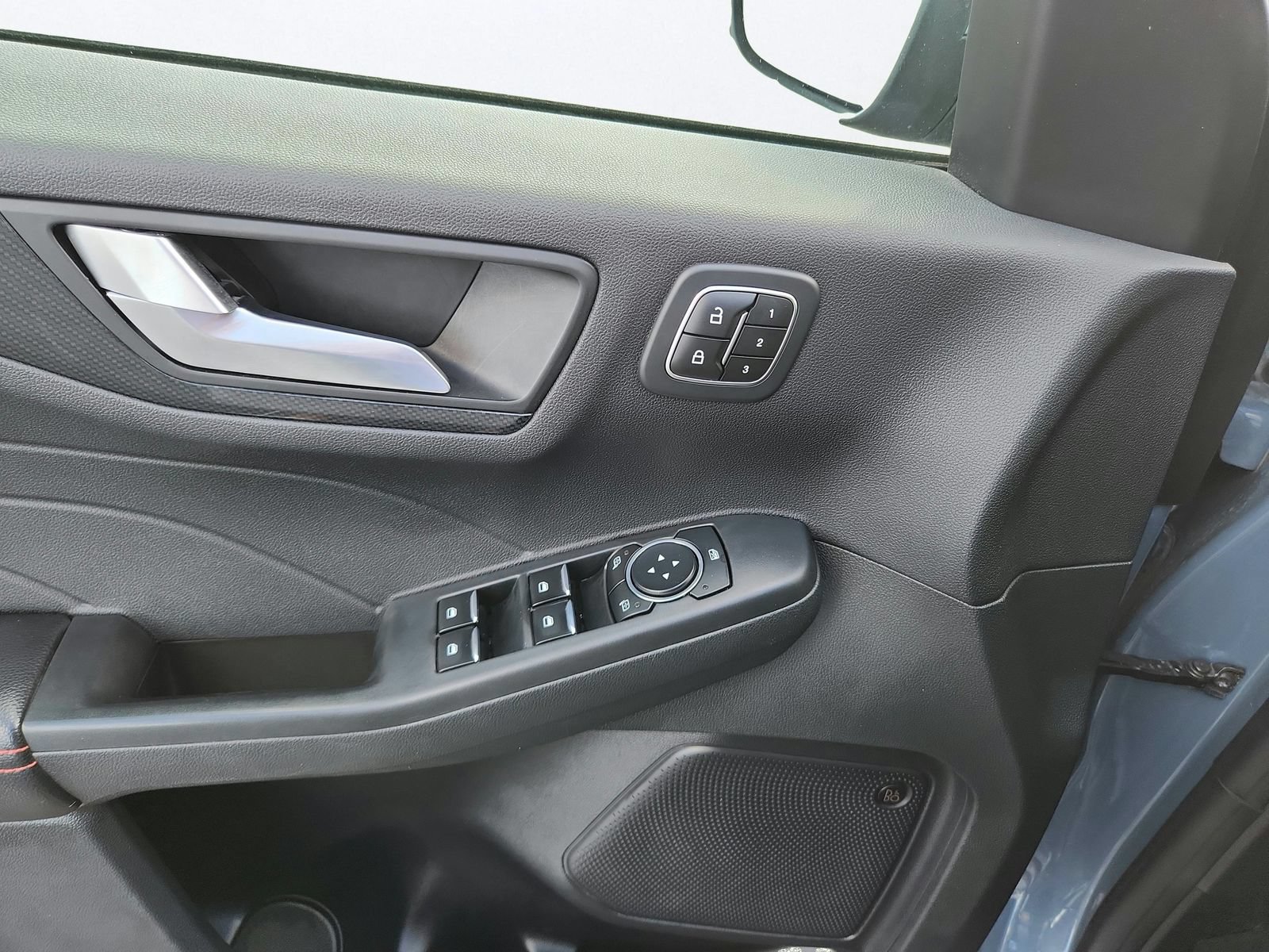 Used 2023 Ford Escape ST-Line Elite w/ Premium Technology Package AWD/4WD image 23
