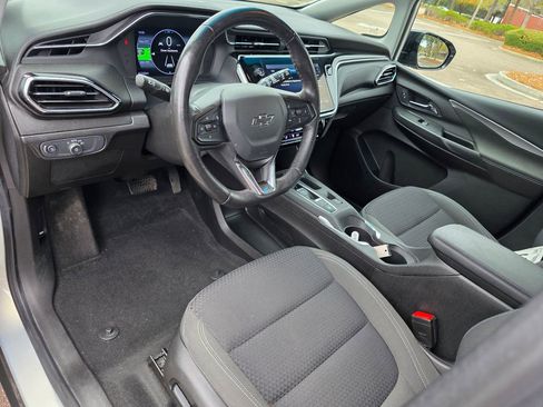 Certified 2022 Chevrolet Bolt LT image 11