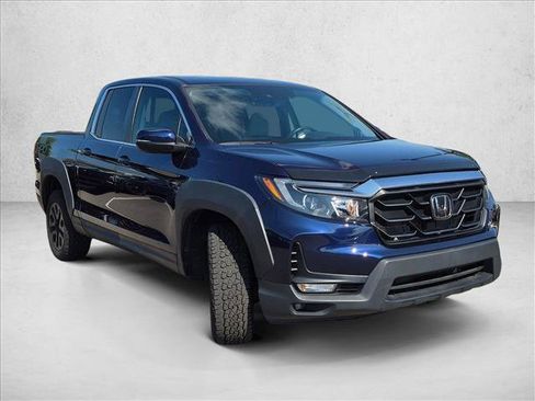Certified 2023 Honda Ridgeline RTL image 3