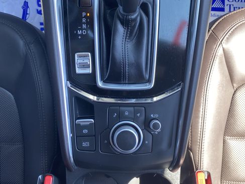 Used 2021 MAZDA CX-5 Signature image 18