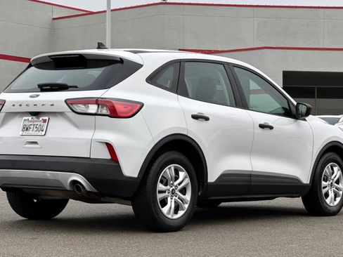 Used 2021 Ford Escape S image 2