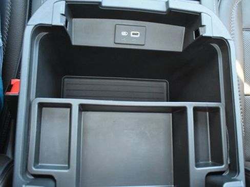 Used 2022 GMC Yukon Denali image 39