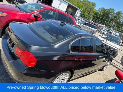 Used 2011 BMW 328i xDrive Sedan AWD/4WD image 8