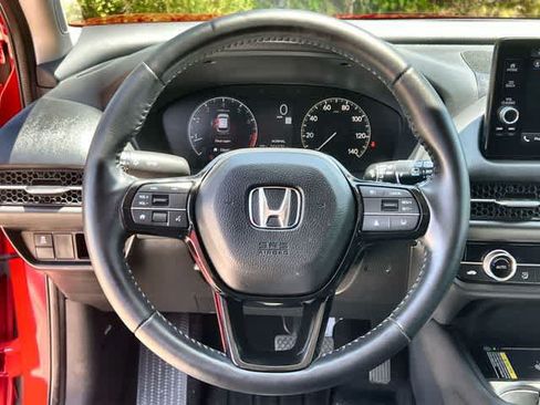 Used 2025 Honda HR-V EX-L image 17