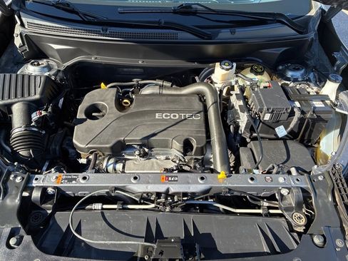 Used 2020 GMC Terrain SLE w/ Elevation Edition image 23