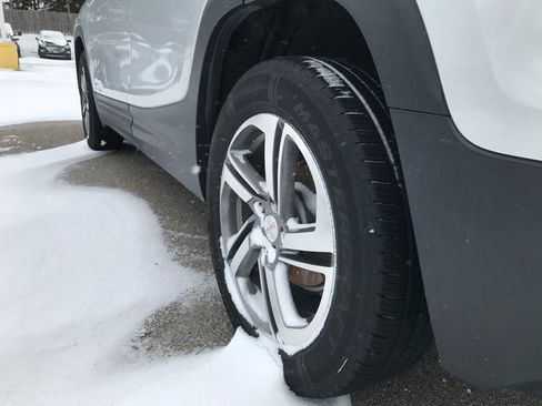 Used 2019 GMC Terrain SLT w/ Preferred Package image 11