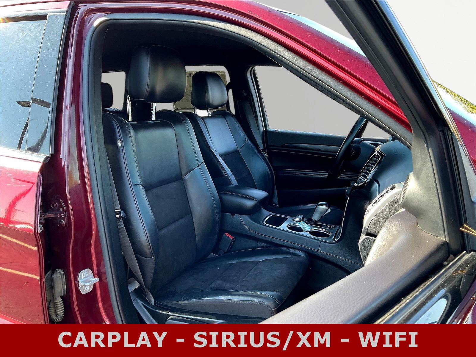 Used 2020 Jeep Grand Cherokee Altitude AWD/4WD image 30