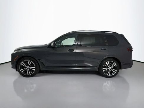 Used 2023 BMW X7 xDrive40i w/ M Sport Package AWD/4WD image 4