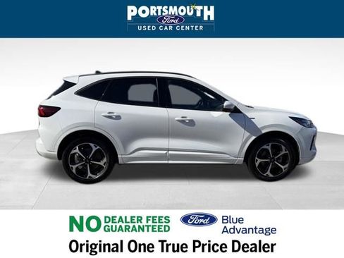 Certified 2023 Ford Escape ST-Line Select w/ Tech Pack #2 image 6