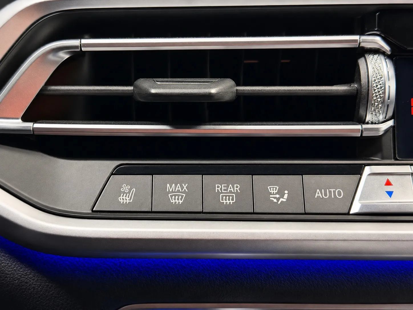 Used 2022 BMW X7 M50i AWD/4WD image 48