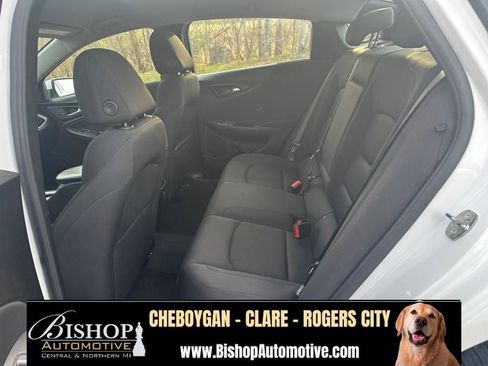 Used 2023 Chevrolet Malibu LT FWD image 28
