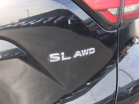 Used 2020 Nissan Murano SL w/ Moonroof Package image 9