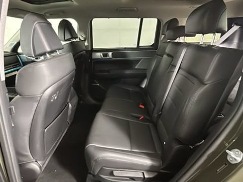 Used 2025 Hyundai Santa Fe Limited AWD/4WD image 26