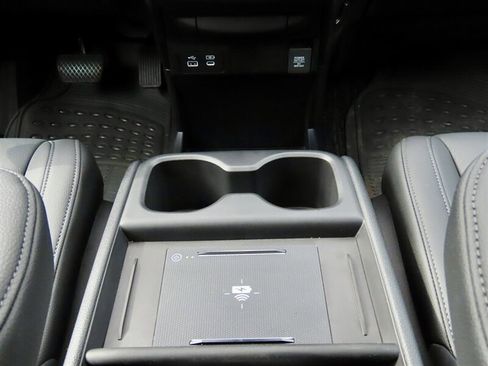 Used 2025 Honda Odyssey EX-L image 28