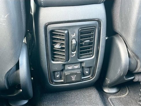 Used 2020 Dodge Durango R/T w/ Blacktop Package RWD image 26