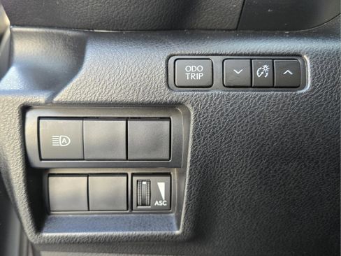 Used 2025 Lexus IS 350 F Sport image 31