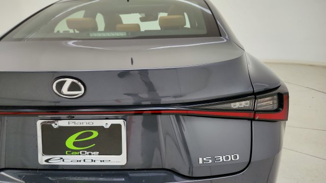 Used 2024 Lexus IS 300 w/ Comfort Package RWD image 27
