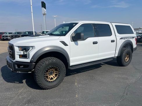 Used 2019 Ford F150 Raptor AWD/4WD image 6