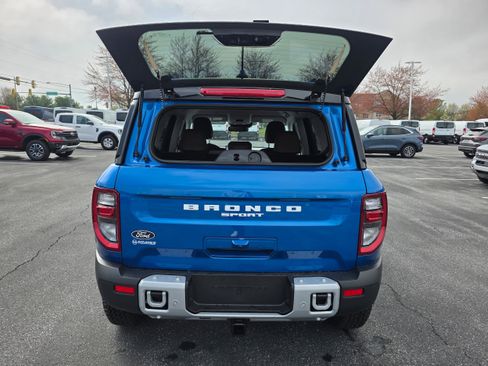 New 2026 Ford Bronco Sport Outer Banks w/ Sasquatch Outer Banks Package AWD/4WD image 16