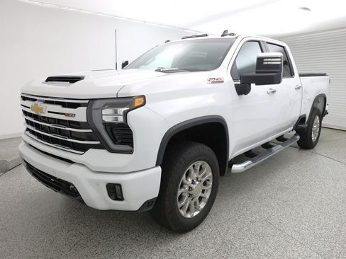 Used 2025 Chevrolet Silverado 3500 LT w/ Z71 Chrome Sport Edition AWD/4WD image 1
