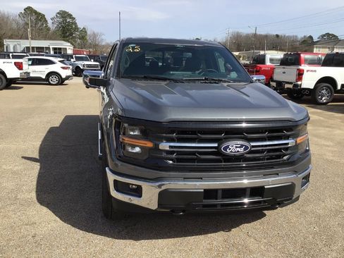 New 2025 Ford F150 XLT w/ Equipment Group 302A MID image 9