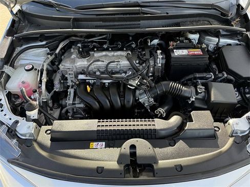 Used 2022 Toyota Corolla LE image 25