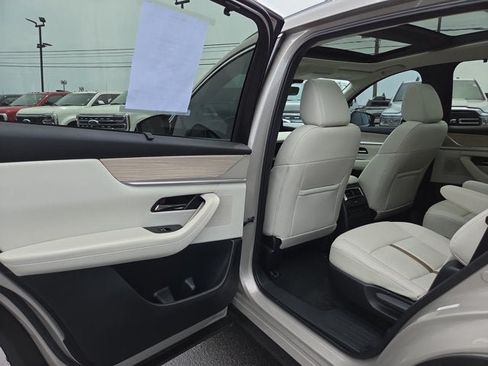 Used 2024 MAZDA CX-90 3.3 Turbo w/ Premium Plus Pkg AWD/4WD image 12