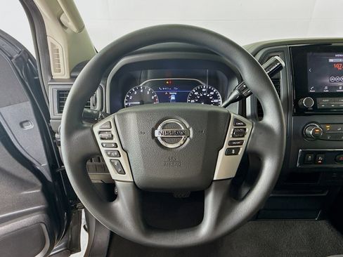 Used 2022 Nissan Titan SV w/ Accessory Utility Package image 11