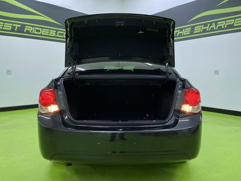 Used 2014 Chevrolet Cruze LT image 9