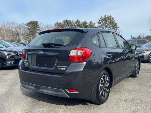 Used 2013 Subaru Impreza 2.0i image 9
