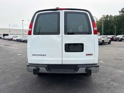 Used 2025 GMC Savana 2500 w/ Driver Convenience Package RWD image 4