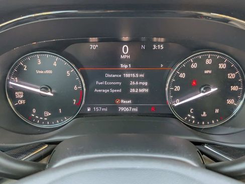 Used 2021 Buick Envision Essence image 33