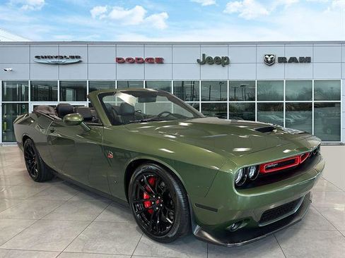 Used 2022 Dodge Challenger R/T Scat Pack w/ Dynamics Package image 1