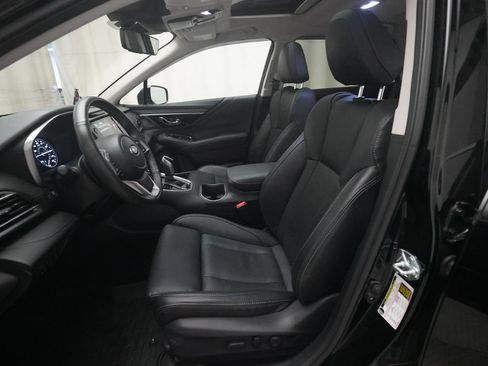 Used 2025 Subaru Outback Limited AWD/4WD image 7