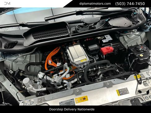 Used 2025 BMW iX xDrive50 w/ Premium Package image 46