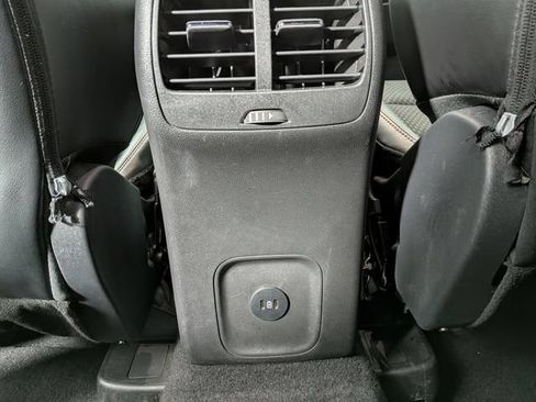 Used 2024 Ford Escape ST-Line w/ Tech Pack #1 AWD/4WD image 27