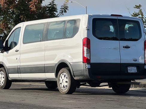 Used 2022 Ford Transit 350 XLT image 6