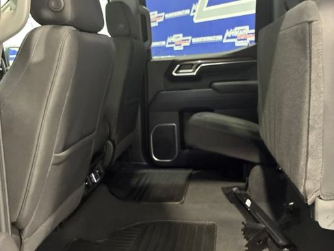 Used 2026 Chevrolet Silverado 1500 LT AWD/4WD image 37