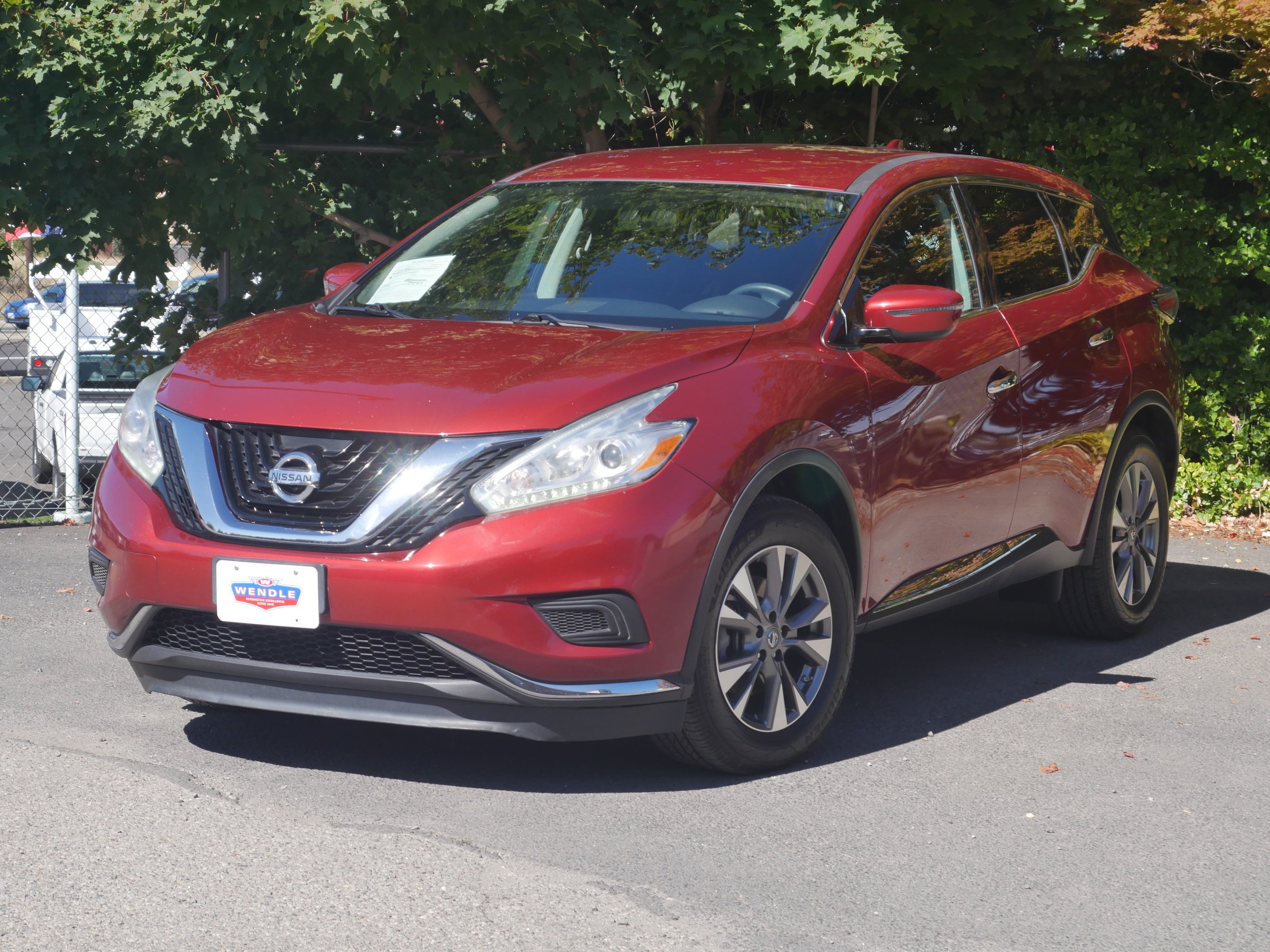 Used 2017 Nissan Murano S AWD/4WD image 2