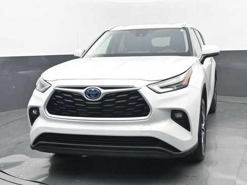 Used 2022 Toyota Highlander XLE image 21