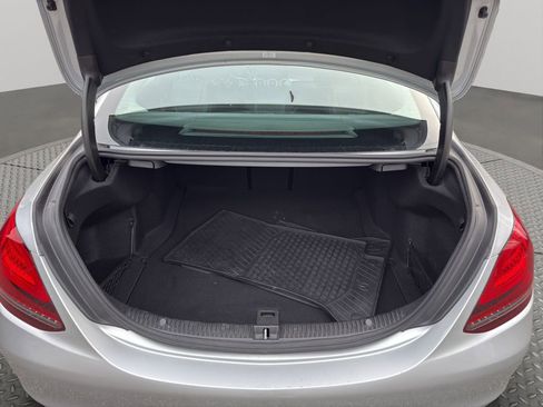 Used 2021 Mercedes-Benz C 300 4MATIC Sedan image 21