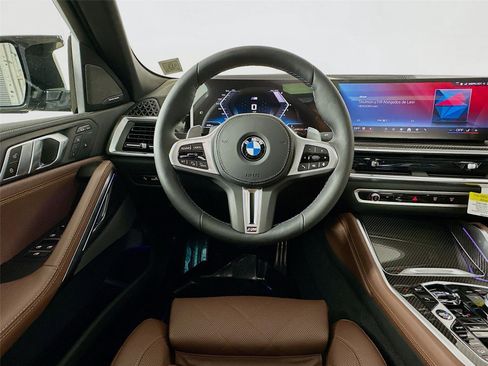 New 2026 BMW X6 M60i w/ Executive Package image 11