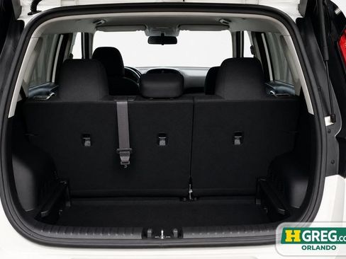 Used 2025 Kia Soul LX FWD image 16