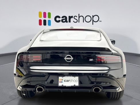 Used 2024 Nissan Z Performance w/ Floor Mat Package RWD image 4