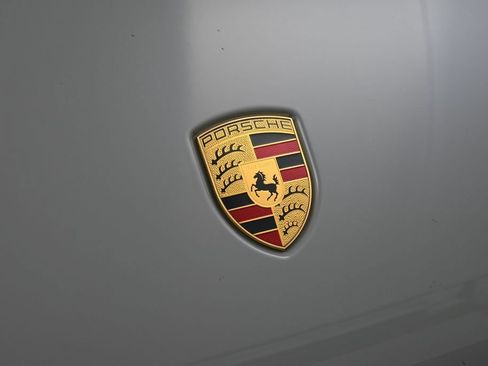 Certified 2023 Porsche Macan Turbo AWD/4WD image 13