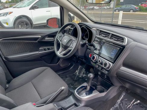 Used 2020 Honda Fit EX image 32